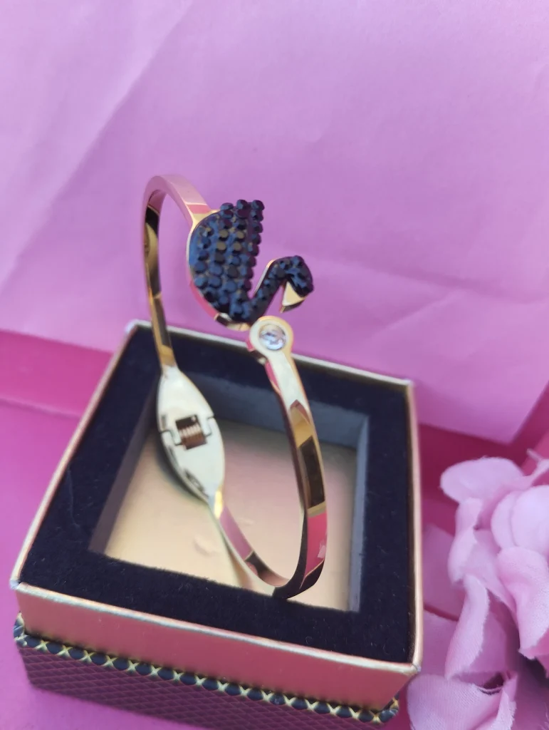 DUCK BRACELET BY GLEAMGIRL